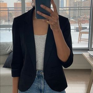 WILLOW & CLAY | Black Cropped Open Blazer